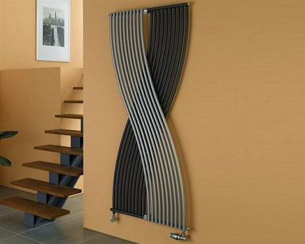 Radiator tubular vertical