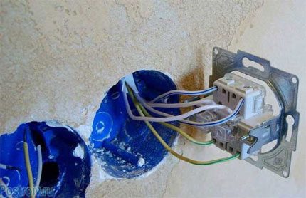 Reguli de instalare pentru instalarea dispozitivelor