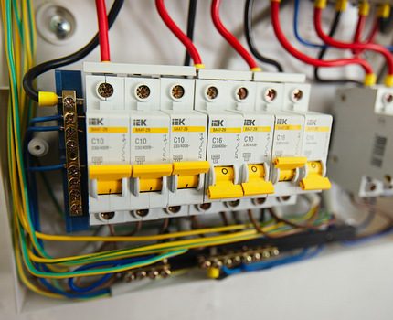 IEK RCD no painel de distribuição