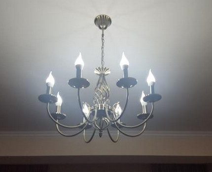 Lămpi cu LED în candelabru