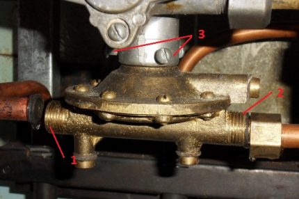 Demontarea angrenajului coloanei de gaz