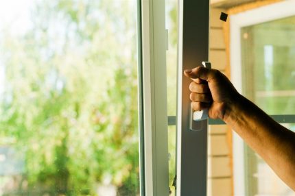 Janelas de plástico com função de micro-ventilação